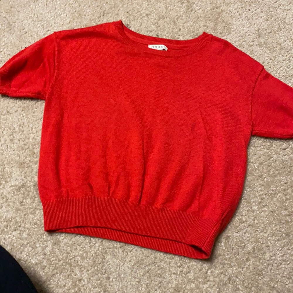 Crop sweater orange short sleeves